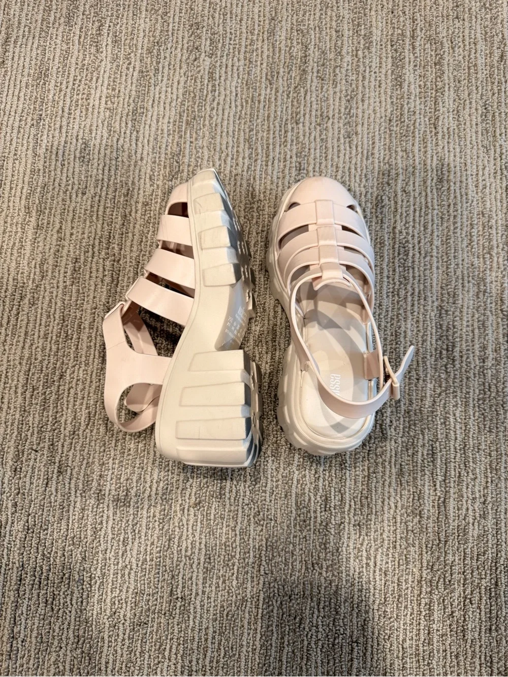 Melissa Women's Pale Pink Chunky Platform Fisherman Sandals